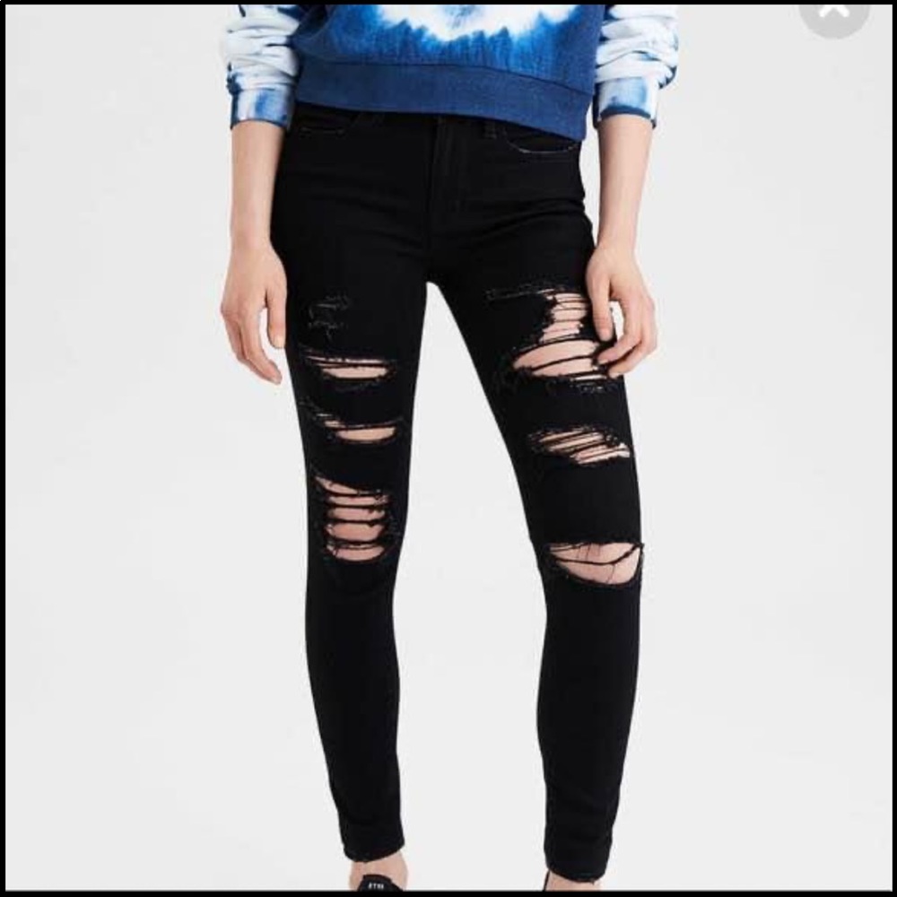 Black American Eagle skinny Jeans size 00